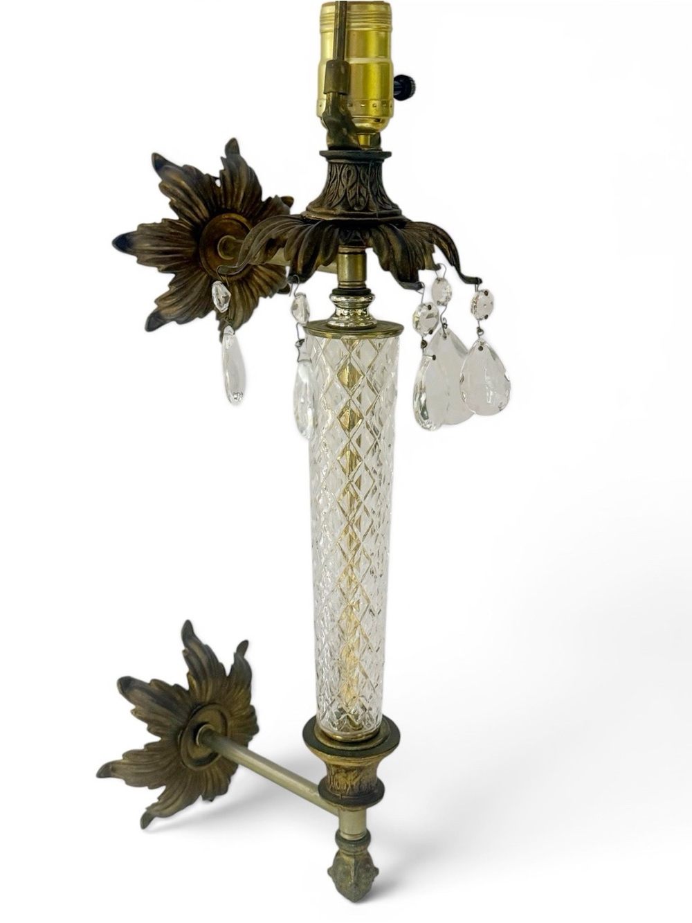 Vintage Hollywood Regency Cut Glass Crystal Prism Wall Sconce Lamp Plug In